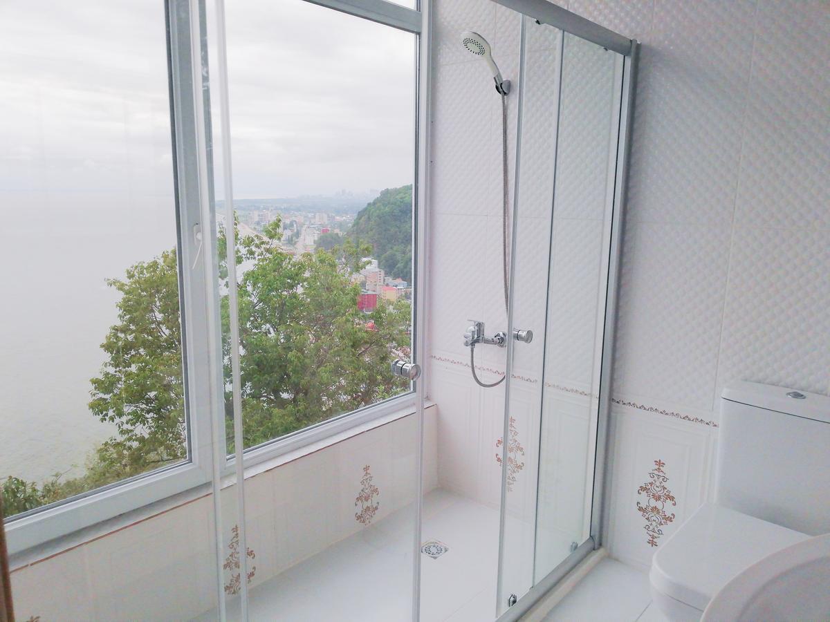Albatross Kvariati Guest House ภายนอก รูปภาพ