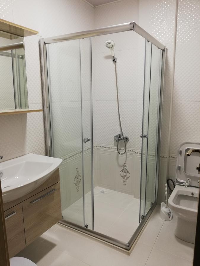 Albatross Kvariati Guest House ภายนอก รูปภาพ