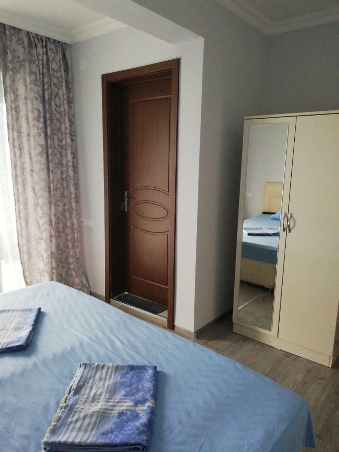 Albatross Kvariati Guest House ภายนอก รูปภาพ